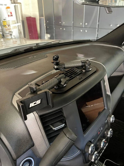 2019-2024 Ram Dash Mount 8.4" screen ICS FAB