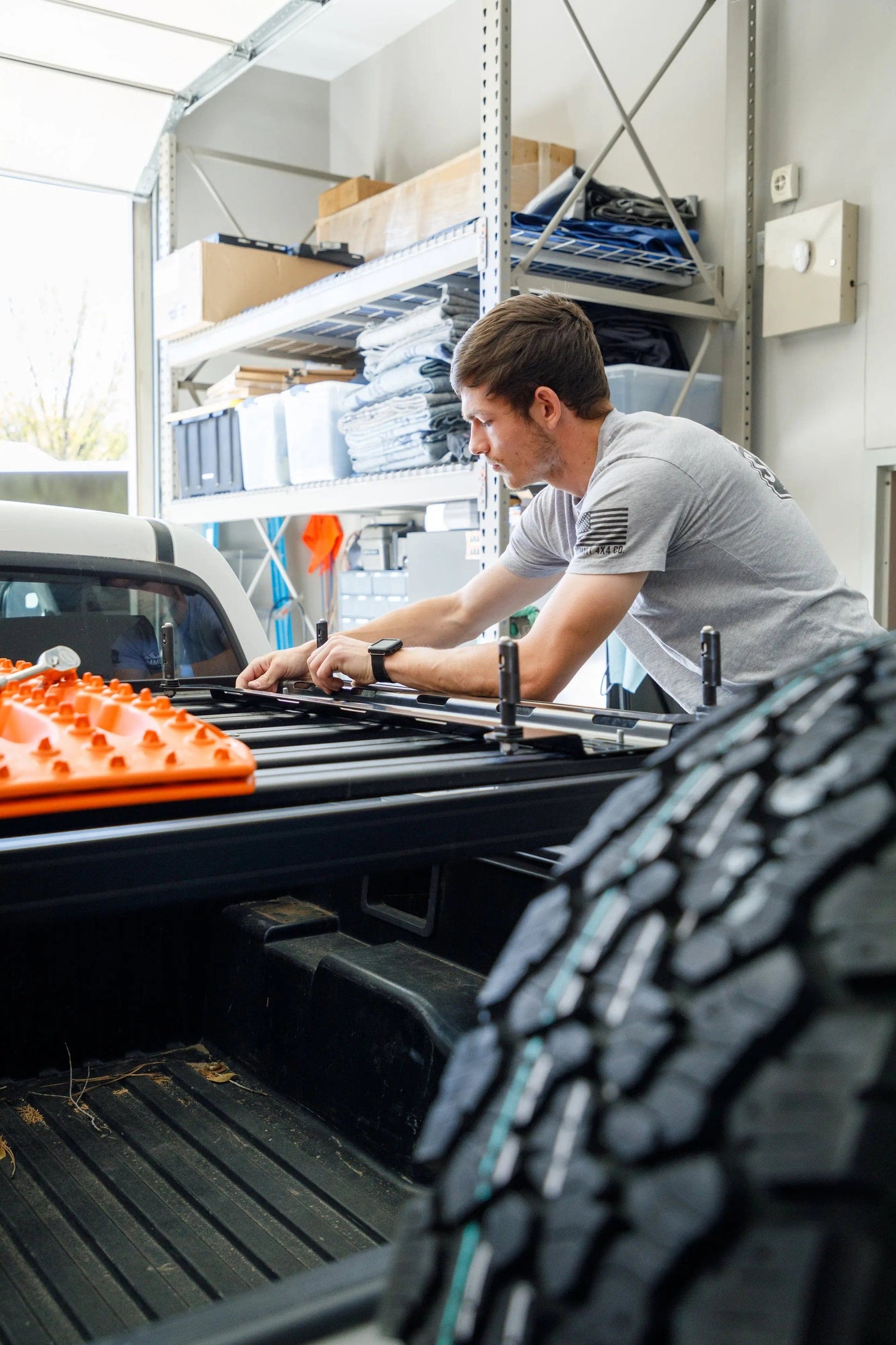 Overland Kitted Universal Mounting Plate - Wheel Every Weekend